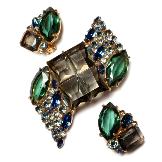 Alice Caviness Smoke Set