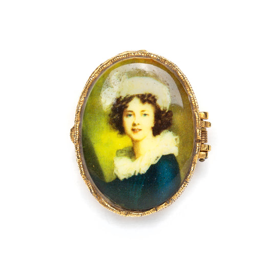 Gold Figural Pill Box