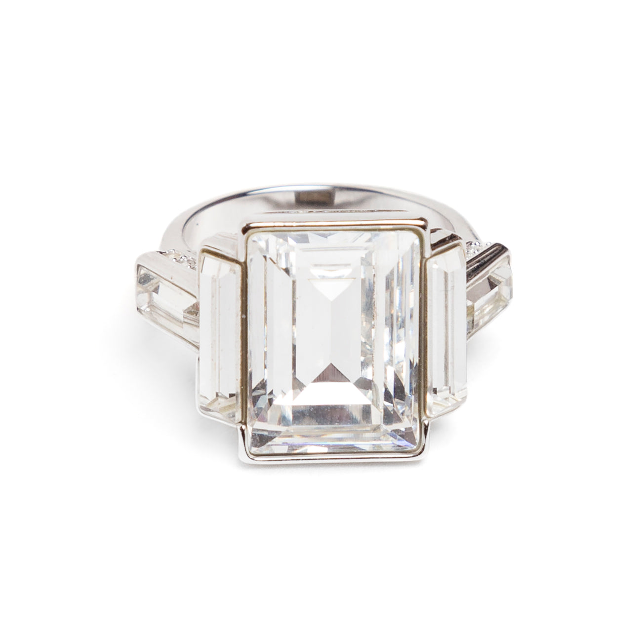 1980s Vertical Faceted Stone Ring