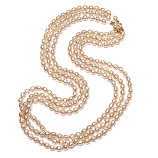 Miriam Haskell opera-length pearl necklace