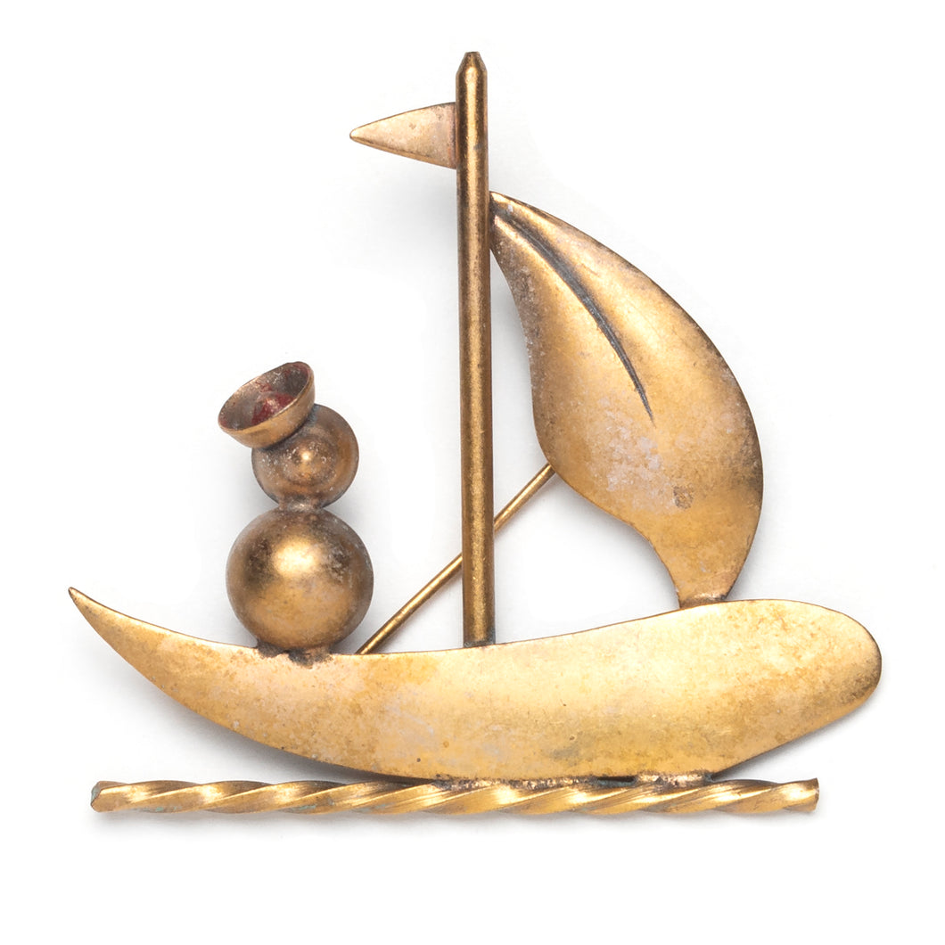 Gold Sailboat Pin