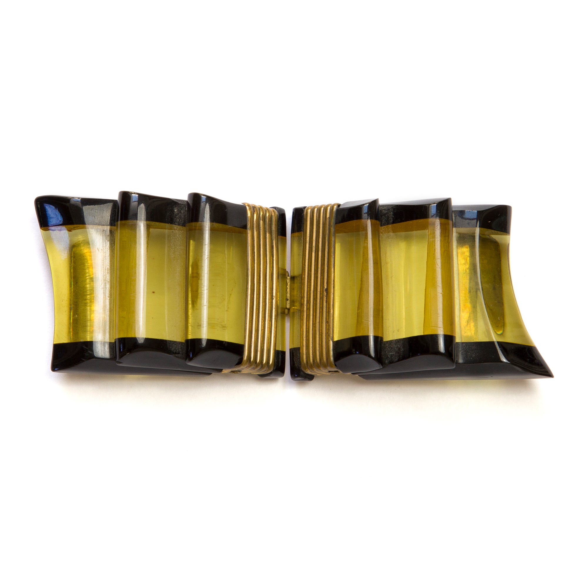 1940 Applejuice Bakelite Belt Buckle – Carole Tanenbaum Vintage